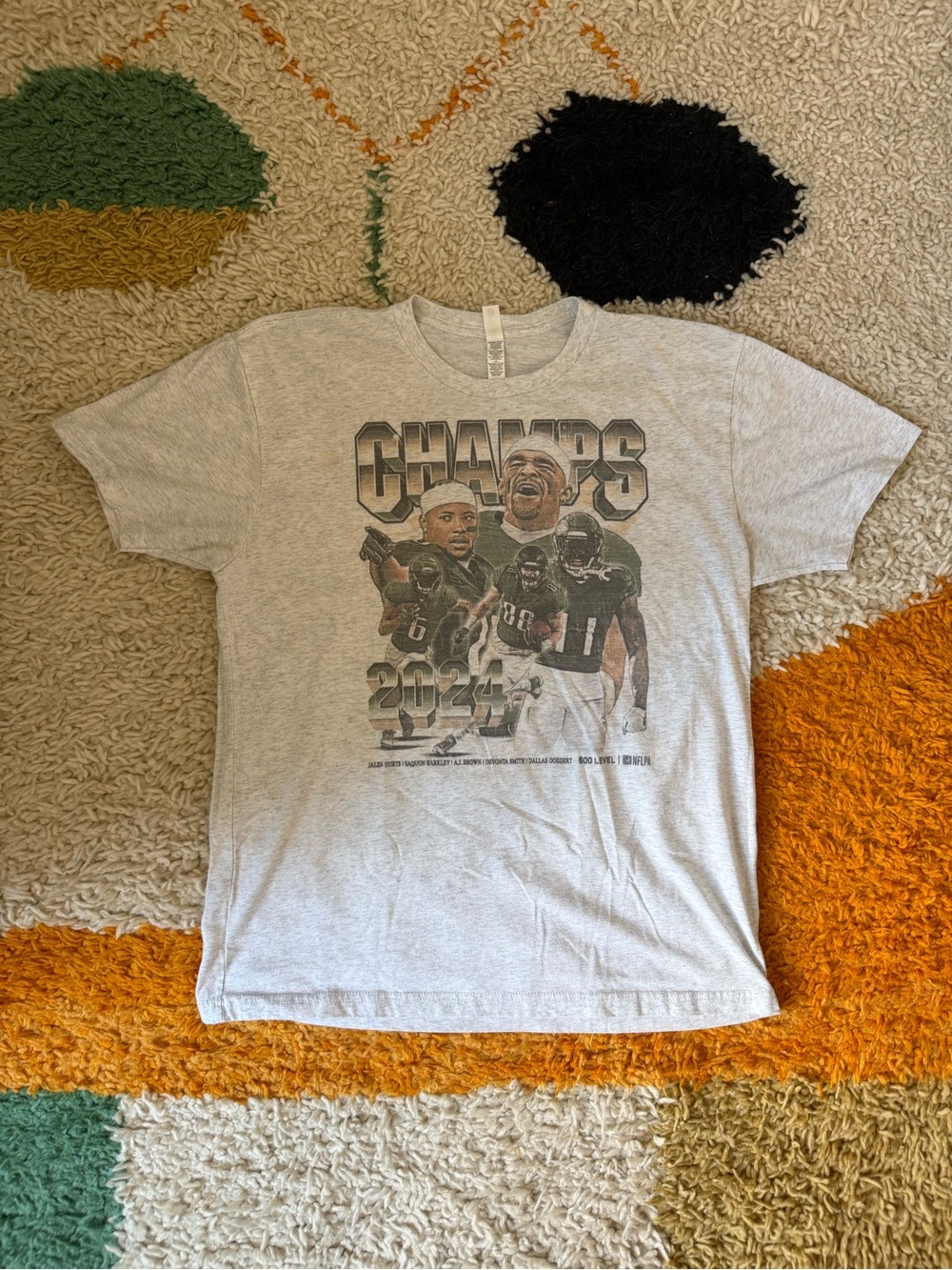 500 Level Philadelphia Eagles Super Bowl Champions Crewneck T-Shirt (large)